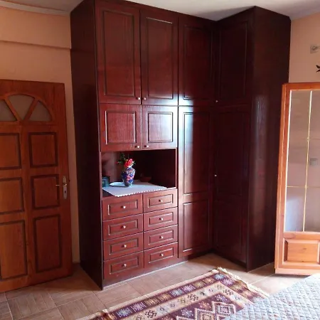 2 Bedrooms House With Enclosed Garden And Wifi At Agios Mattheos 5 Km Away From The Beach Prázdninový dům *