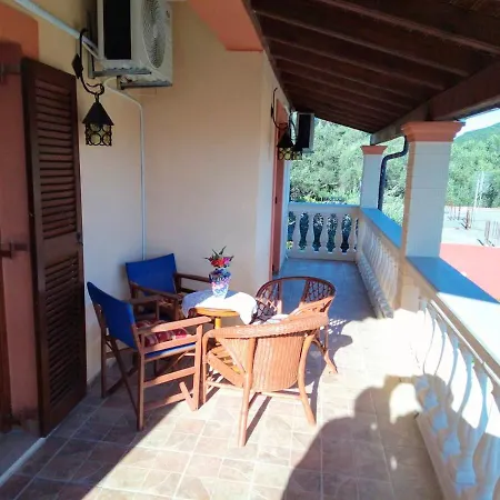 2 Bedrooms House With Enclosed Garden And Wifi At Agios Mattheos 5 Km Away From The Beach 펜션 *