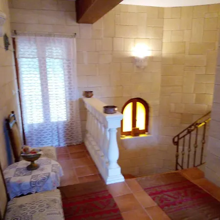 펜션 2 Bedrooms House With Enclosed Garden And Wifi At Agios Mattheos 5 Km Away From The Beach