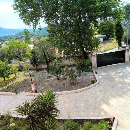 2 Bedrooms House With Enclosed Garden And Wifi At Agios Mattheos 5 Km Away From The Beach 펜션 *
